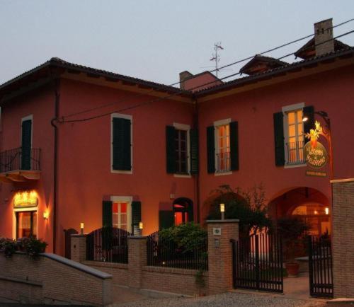 La Locanda Del Melograno Moncalvo Exterior foto